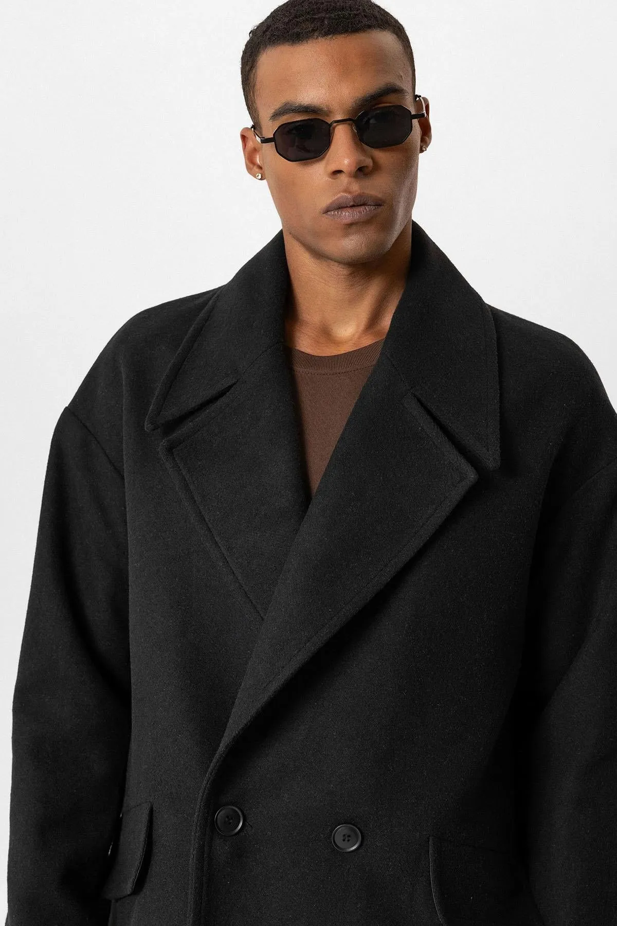 Black Wool-Blend Double-Breasted Men's Coat - Wessi