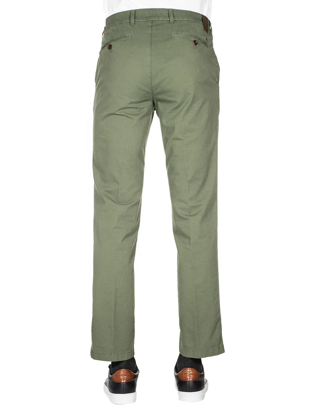 Everest-Chino Green