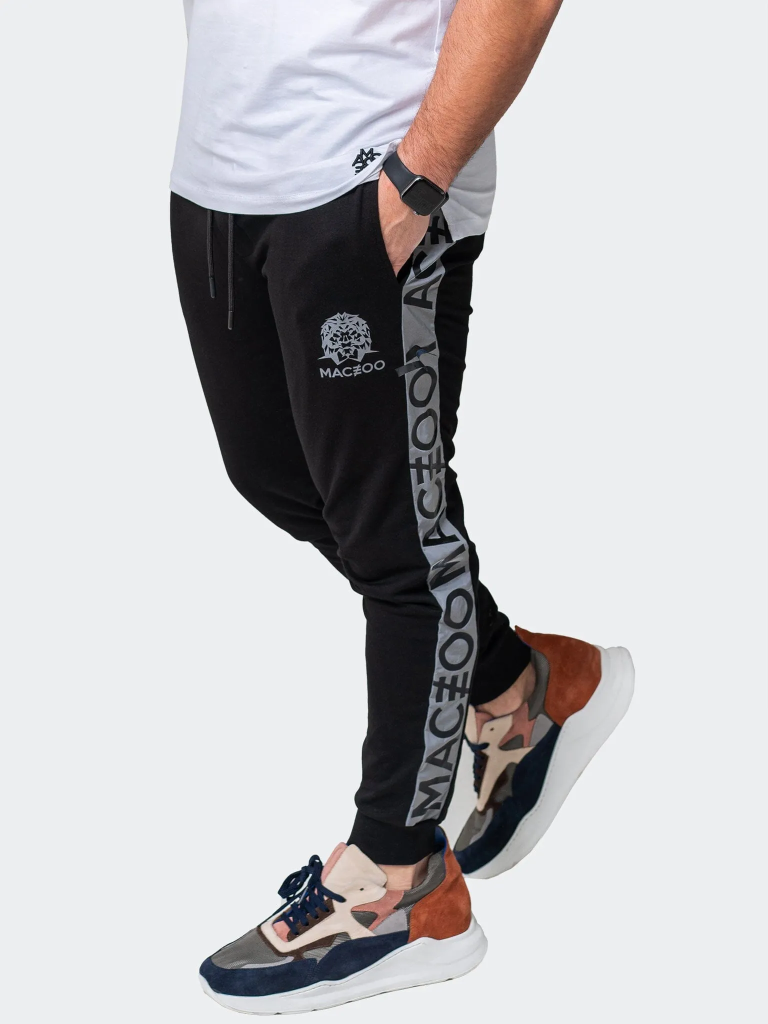 Jogger Insignia Black