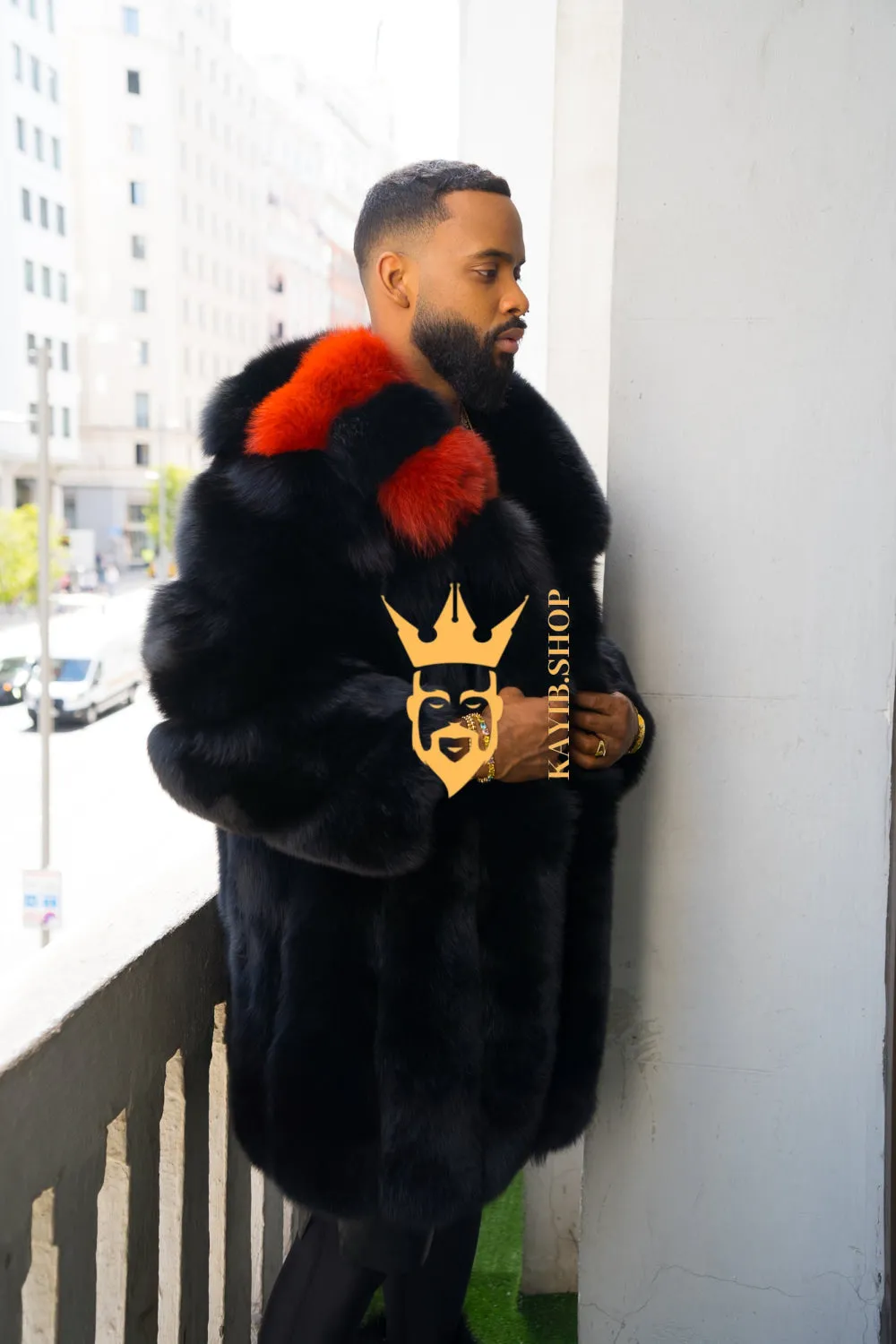 "Experience Opulence: Luxurious Fox Fur Coats for Men - Elevate Your Style and Warmth"