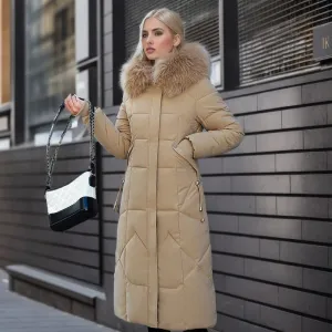 Women's Warm Long Winter Coat with Faux Fur Collar | Ideal for Autumn/Winter